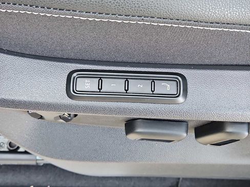 New 2026 Volkswagen Atlas SEL Premium R-Line AWD/4WD image 8