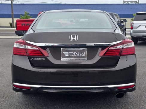 Used 2016 Honda Accord LX image 7