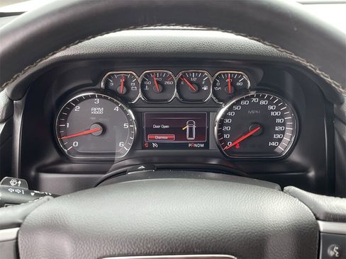 Used 2015 GMC Yukon SLE w/ Convenience Package image 28