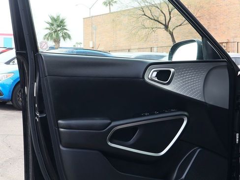 Used 2024 Kia Soul LX w/ Option Group 015 image 36