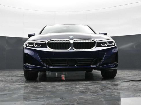 New 2026 BMW 330i Sedan w/ Premium Package RWD image 26