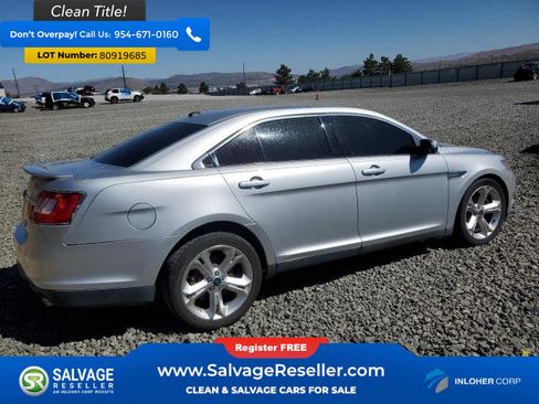 Used 2010 Ford Taurus SHO image 4