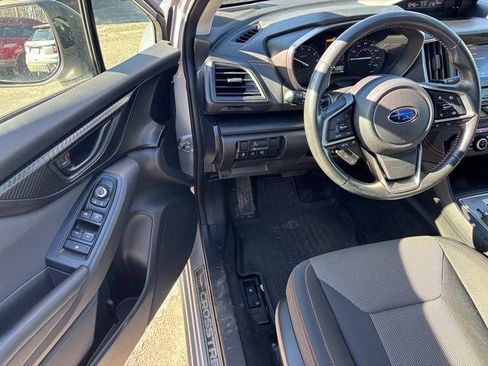 Used 2023 Subaru Crosstrek 2.0i Premium image 9