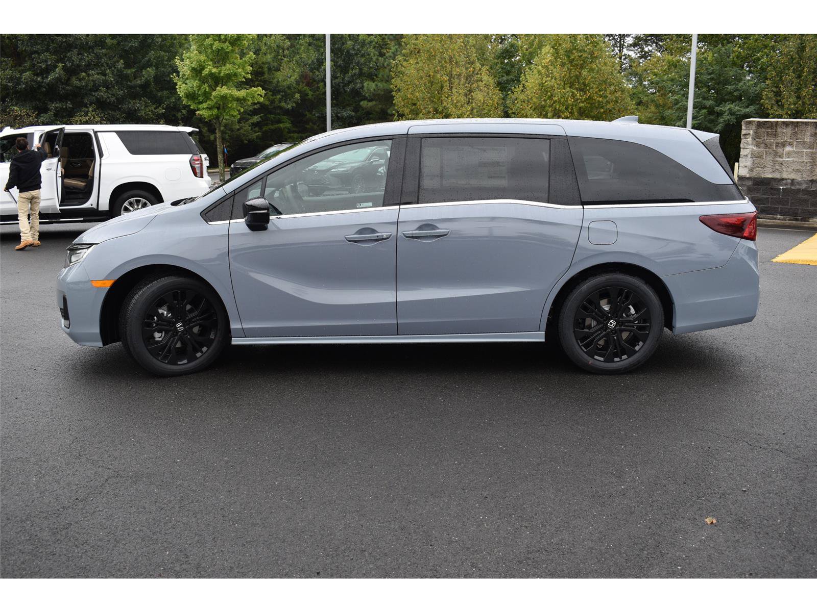 New 2027 Honda Odyssey Sport-L image 4
