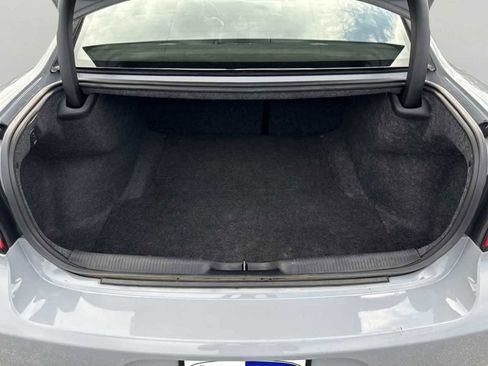 Used 2022 Dodge Charger GT w/ Blacktop Package image 9