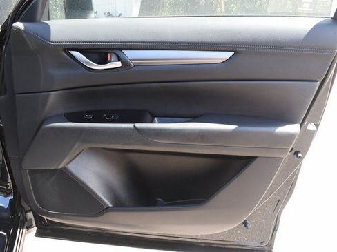 Used 2025 MAZDA CX-5 AWD 2.5 S w/ Preferred Package image 24