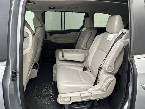 New 2026 Honda Odyssey EX-L image 24