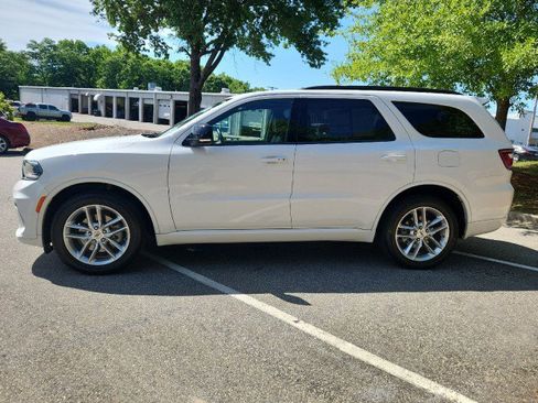 Used 2024 Dodge Durango GT AWD/4WD image 4