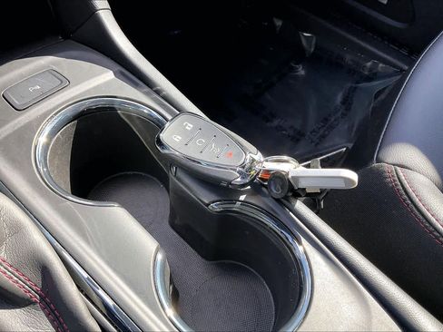 Certified 2024 Chevrolet Equinox RS w/ RS Leather Package image 10