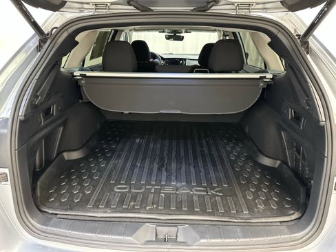 Used 2024 Subaru Outback Premium AWD/4WD image 24