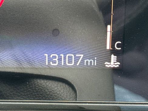 Used 2025 Chevrolet Trax ACTIV w/ Sunroof Package image 20