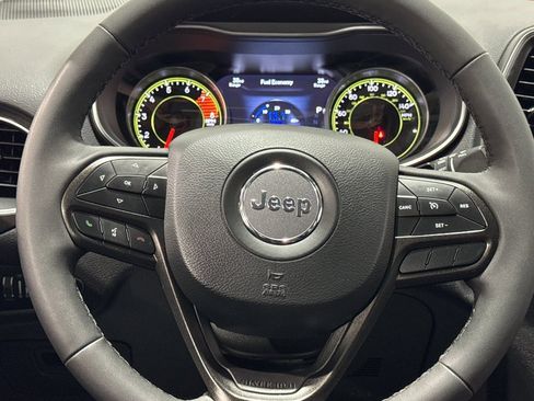 Used 2022 Jeep Cherokee Trailhawk w/ Trailer Tow Group image 4