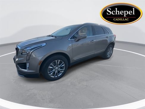Certified 2023 Cadillac XT5 Premium Luxury image 4