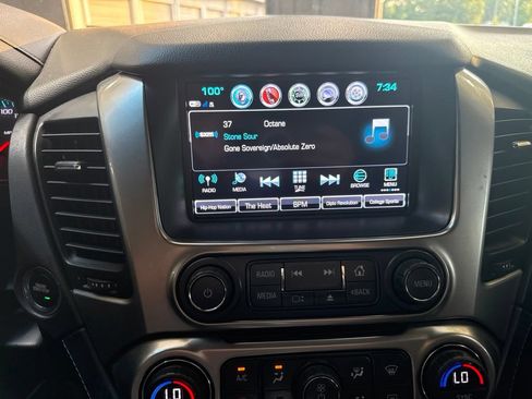 Used 2019 Chevrolet Tahoe Premier AWD/4WD image 20