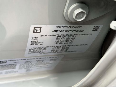 Used 2024 Chevrolet Silverado 1500 LT Trail Boss w/ Convenience Package II image 26