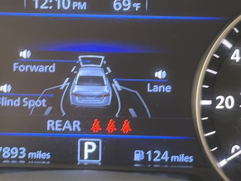 Used 2025 Nissan Altima 2.5 SR AWD/4WD image 15