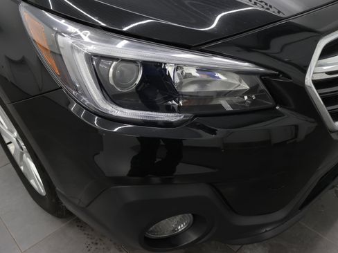 Used 2019 Subaru Outback 2.5i Premium image 23