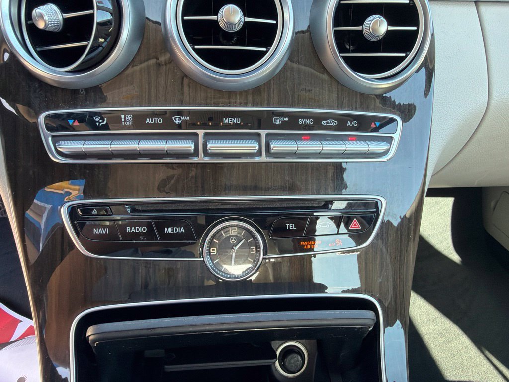 Used 2016 Mercedes-Benz C 300 Sedan image 24