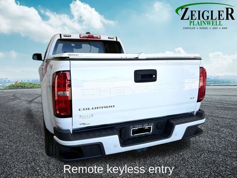 Used 2022 Chevrolet Colorado LT w/ Fleet Safety Package AWD/4WD image 4