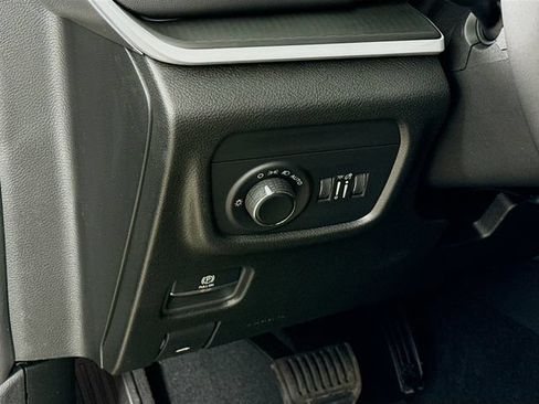 New 2025 Jeep Grand Cherokee Laredo X w/ Luxury Tech Group I AWD/4WD image 10