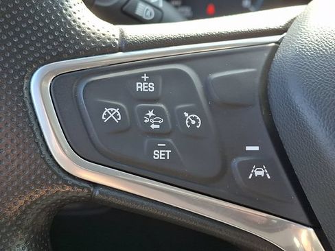 Used 2022 Chevrolet Equinox LS AWD/4WD image 20