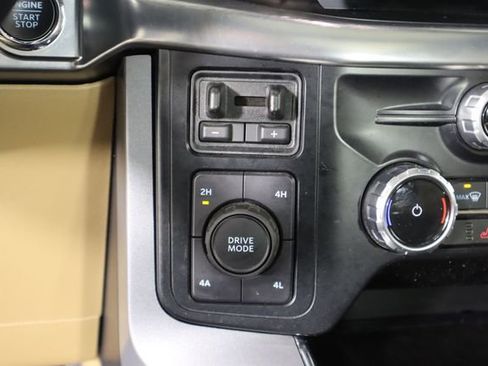 Used 2023 Ford F150 Lariat image 53