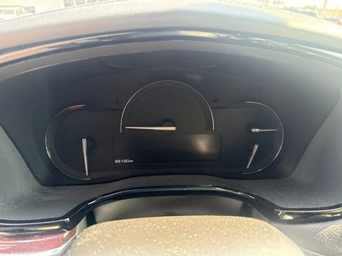 Used 2019 Cadillac XT5 Luxury FWD image 17