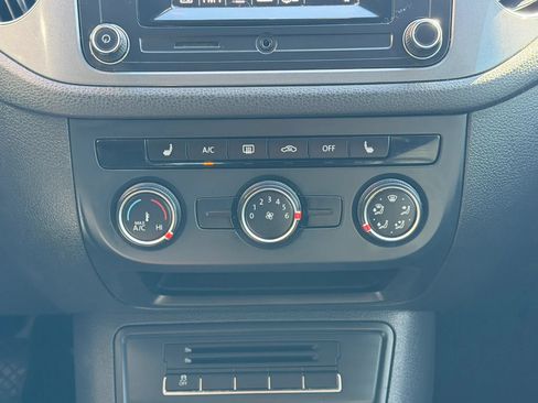 Used 2016 Volkswagen Tiguan S FWD image 17