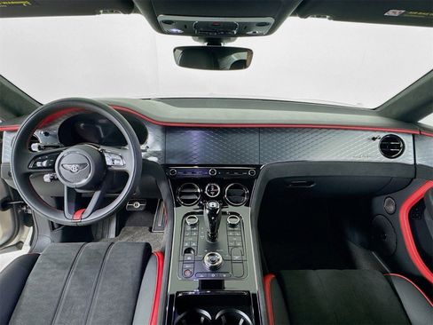 Used 2025 Bentley Continental GT Speed image 23