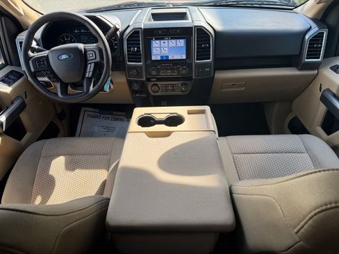Used 2016 Ford F150 XLT w/ Equipment Group 302A Luxury RWD image 6