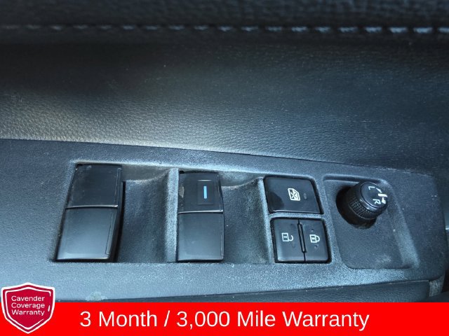 Used 2020 Toyota Corolla SE w/ SE Premium Package FWD image 29
