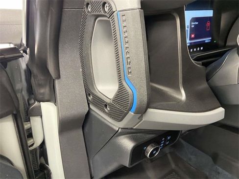Used 2023 Ford Bronco Black Diamond image 19
