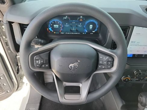 New 2026 Ford Bronco 2-Door AWD/4WD image 17