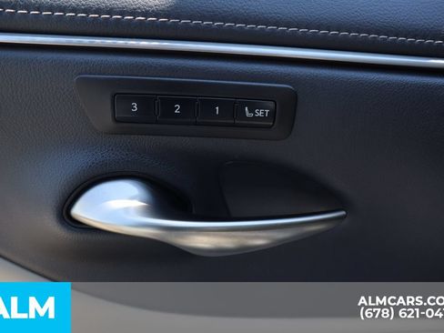 Used 2020 Lexus ES 300h w/ Premium Package FWD image 15