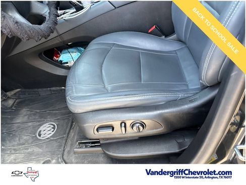 Used 2020 Buick Enclave Essence w/ Sound and Sites Package FWD image 14
