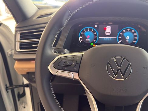 New 2026 Volkswagen Atlas Cross Sport SEL image 16