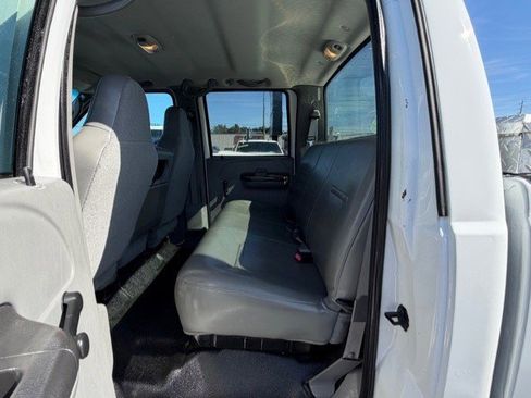 Used 2005 Ford F350 XL image 15