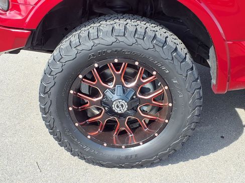 Used 2019 Ford F150 XLT w/ Equipment Group 302A Luxury image 28