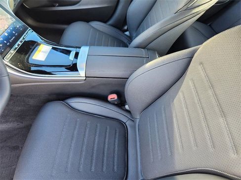 New 2025 Mercedes-Benz C 300 4MATIC Sedan image 5