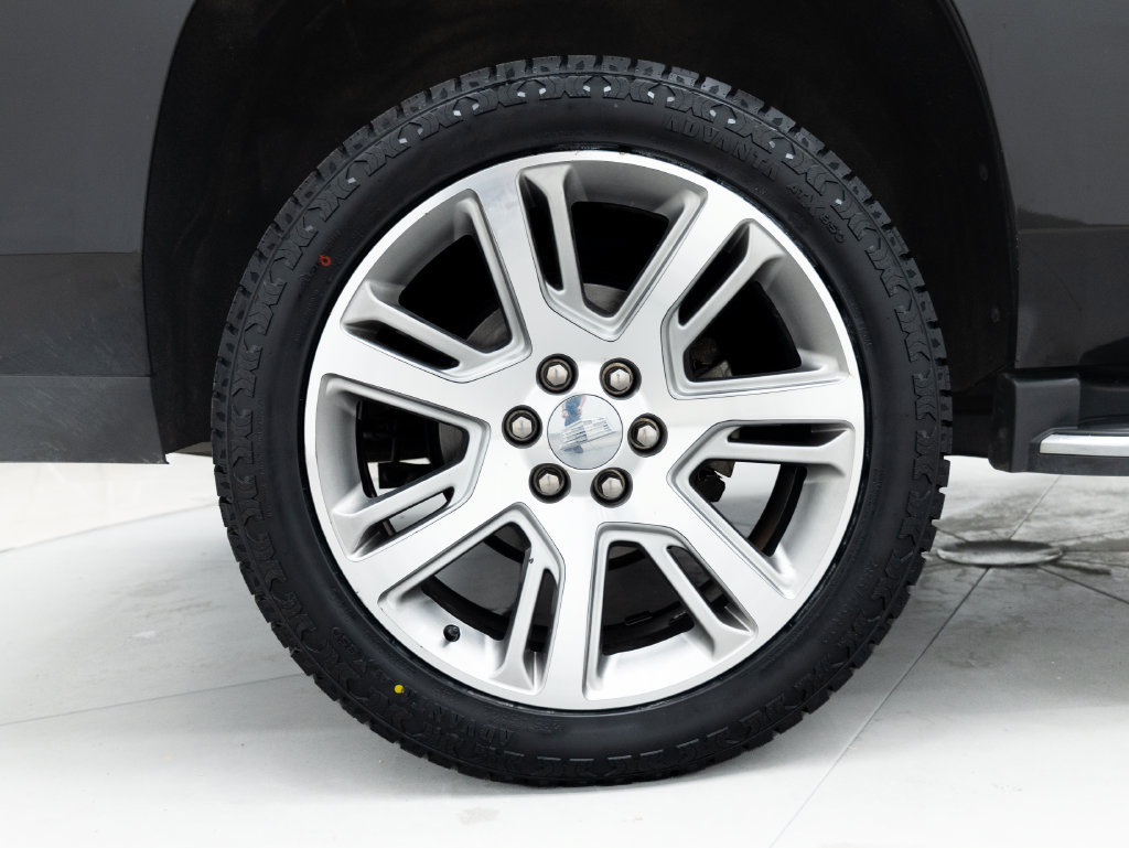 Used 2019 Cadillac Escalade Luxury AWD/4WD image 17