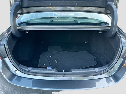 Used 2021 MAZDA MAZDA3 s image 27