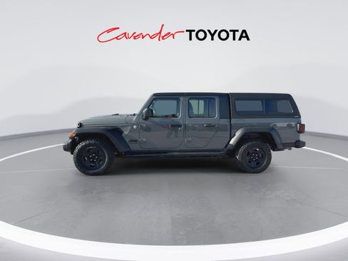 Used 2021 Jeep Gladiator Sport image 5