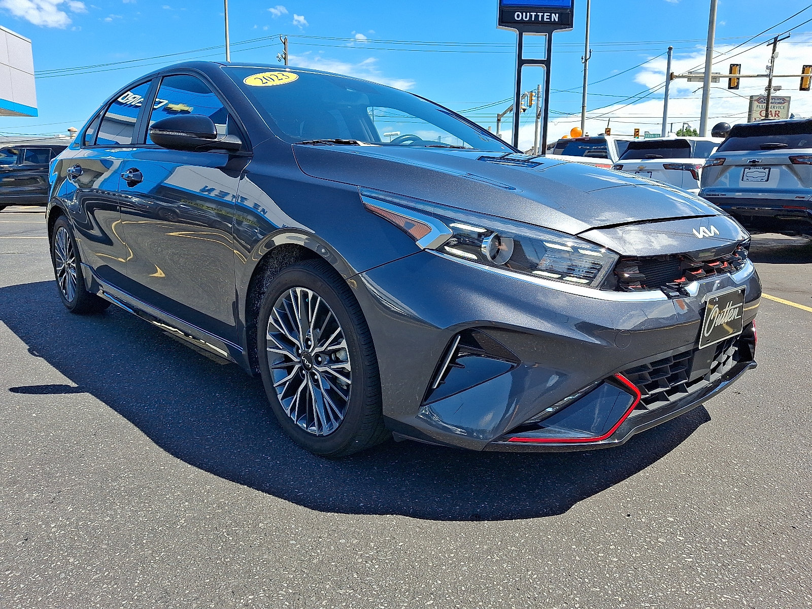 Used 2023 Kia Forte GT-Line w/ GT-Line Technology Package FWD image 8
