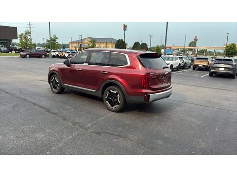 Used 2024 Kia Telluride S w/ S Sunroof Package AWD/4WD image 4