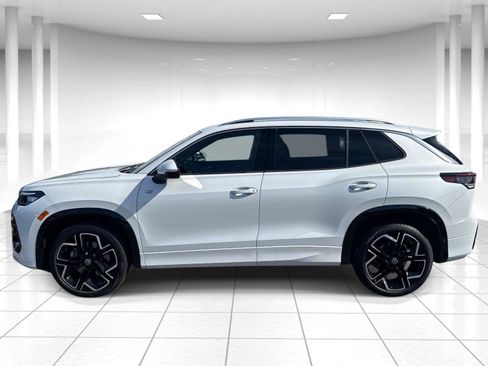 Certified 2025 Volkswagen Tiguan SEL R-Line AWD/4WD image 11