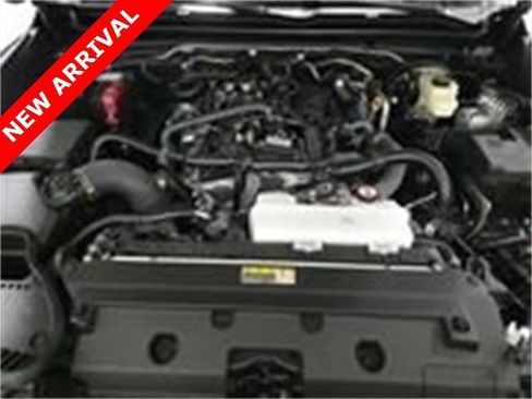 Certified 2025 Toyota Tacoma TRD Off-Road image 15