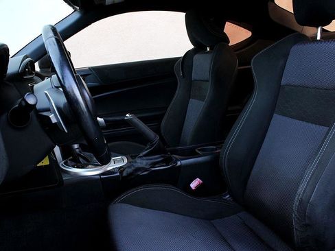 Used 2017 Toyota 86 image 13