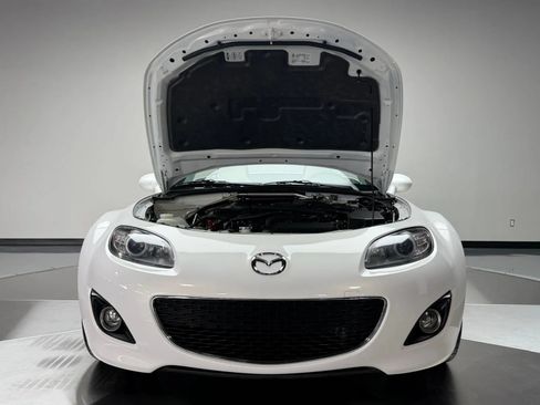 Used 2012 MAZDA MX-5 Miata Grand Touring w/ Premium Pkg RWD image 7