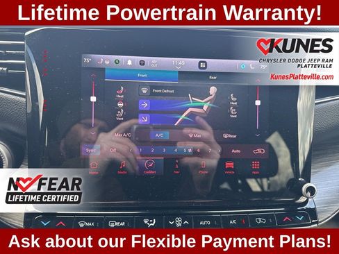 Used 2023 Jeep Wagoneer Series II w/ Flexible Seating Group AWD/4WD image 20