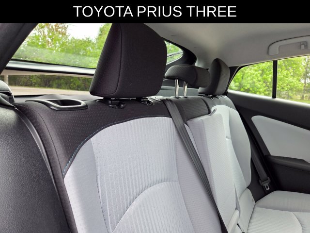 Used 2016 Toyota Prius Three FWD image 14